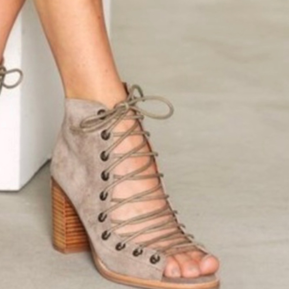 Jeffrey campbell sandals